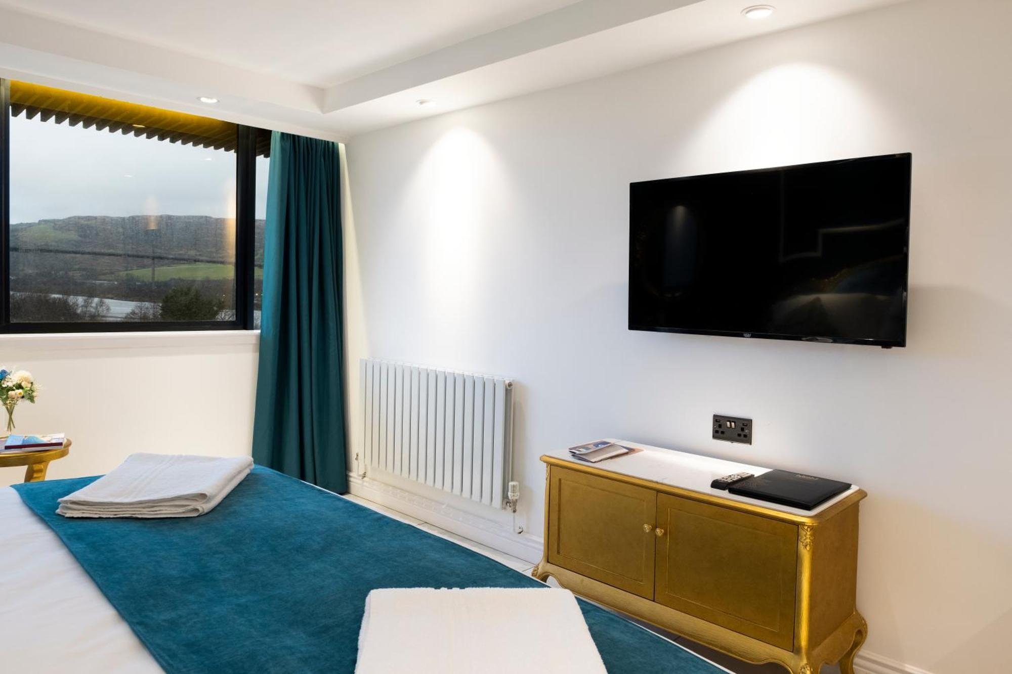 Muthu Glasgow River Hotel Ерскін Екстер'єр фото